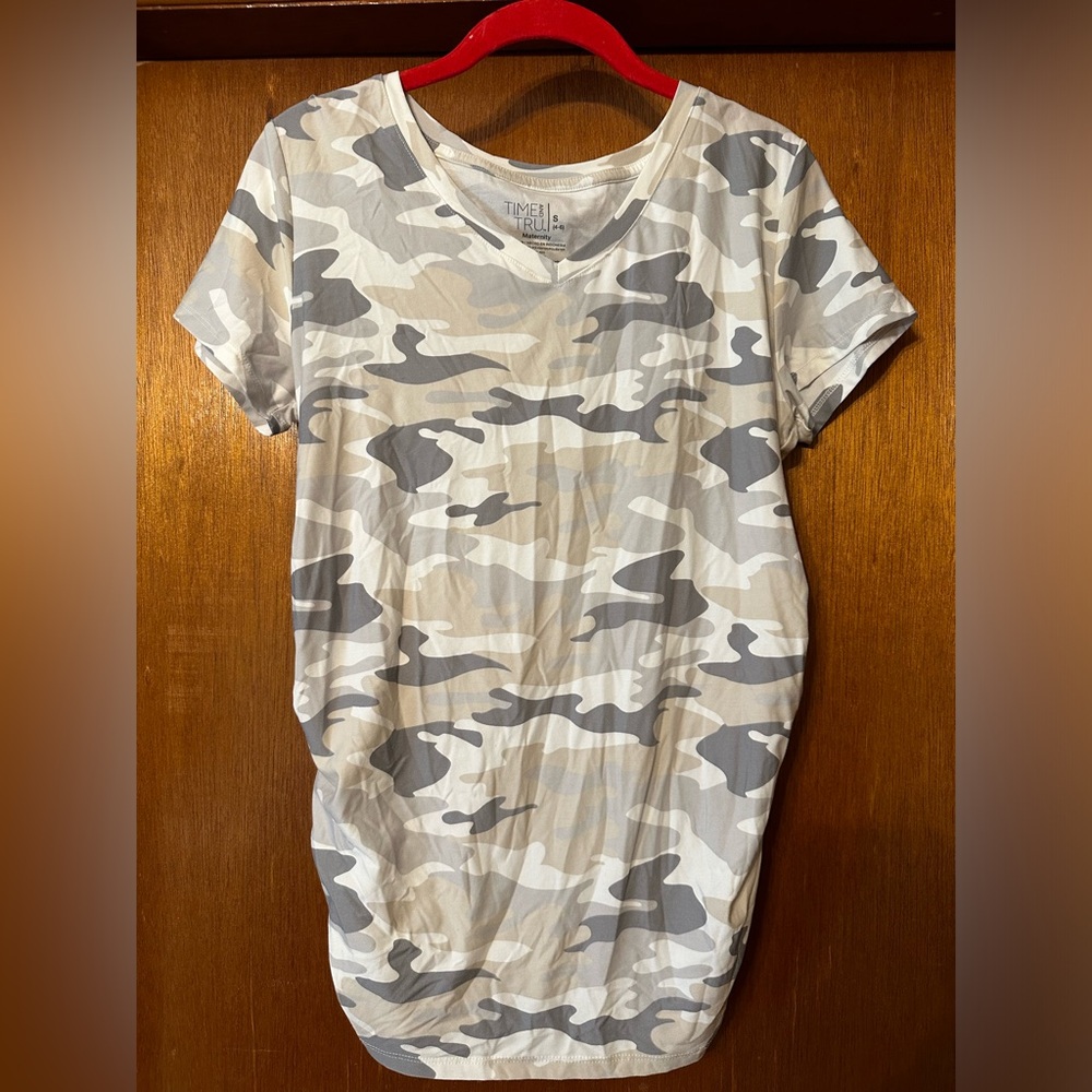 Maternity T-shirt